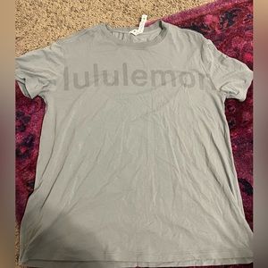 Lululemon Tee, Size 6, Color: Grey